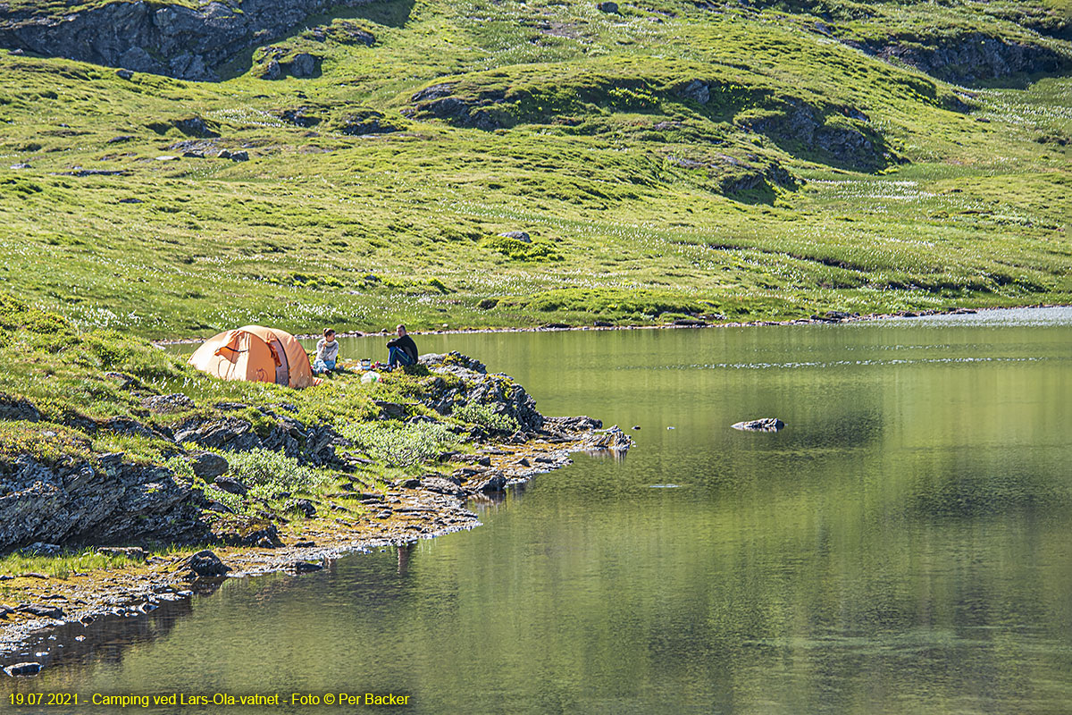 Camping ved Lars-Ola-vatnet
