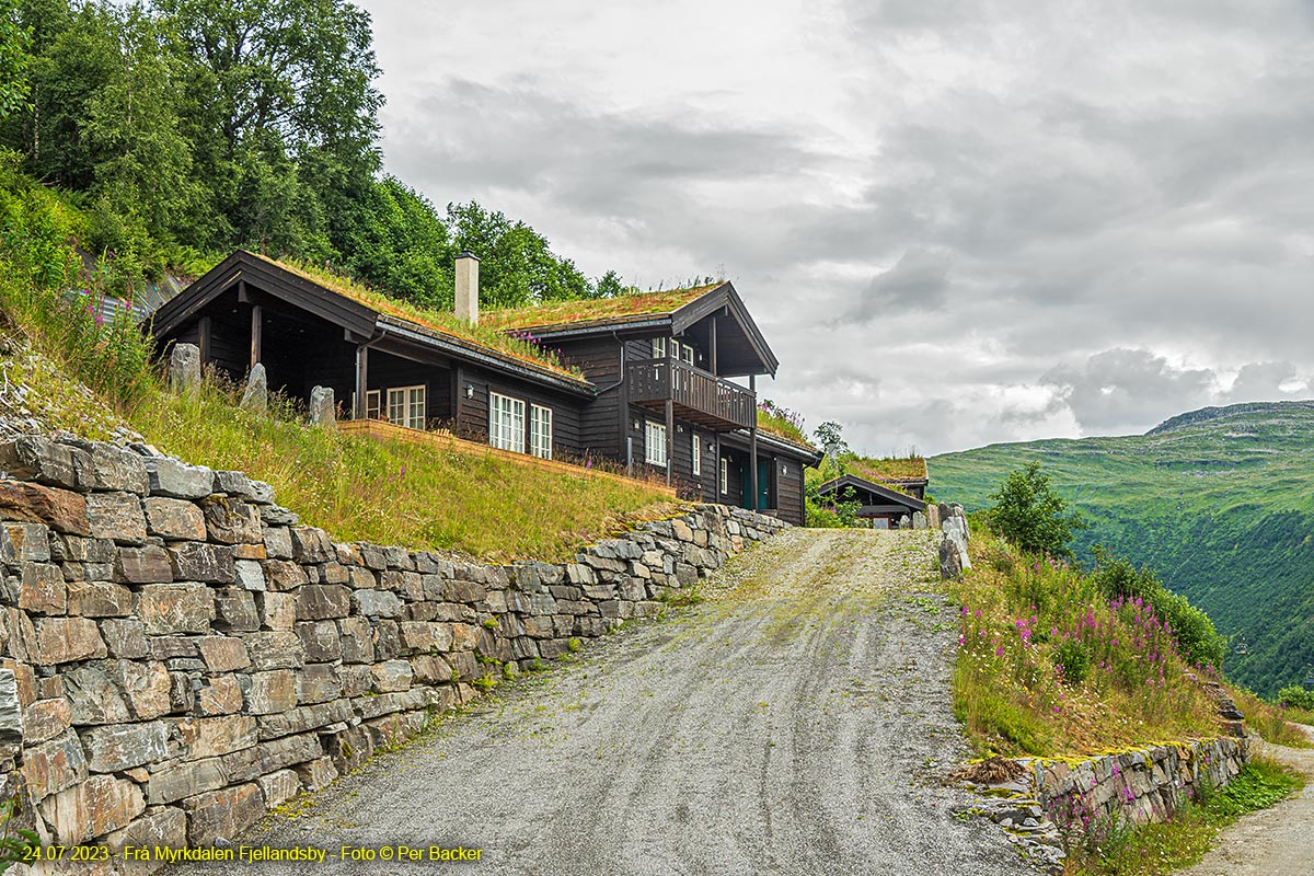 Frå Myrkdalen Fjellandsby