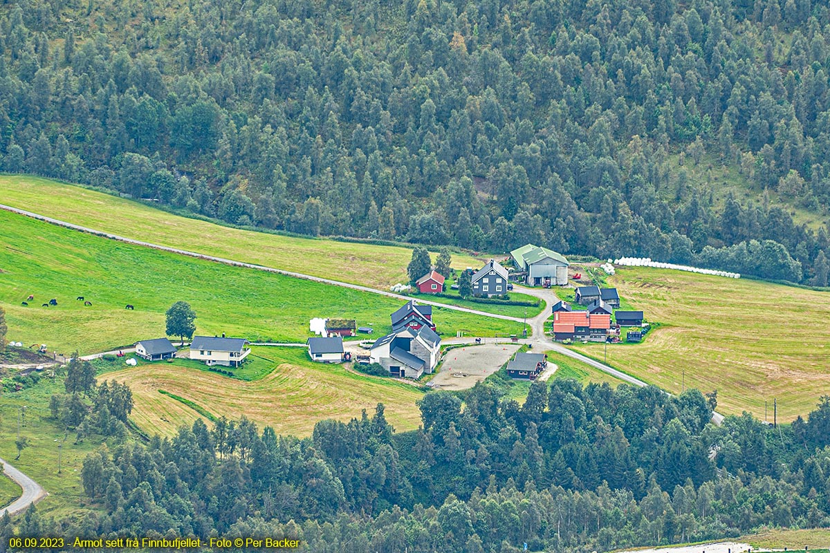 Årmot sett frå Finnbufjellet