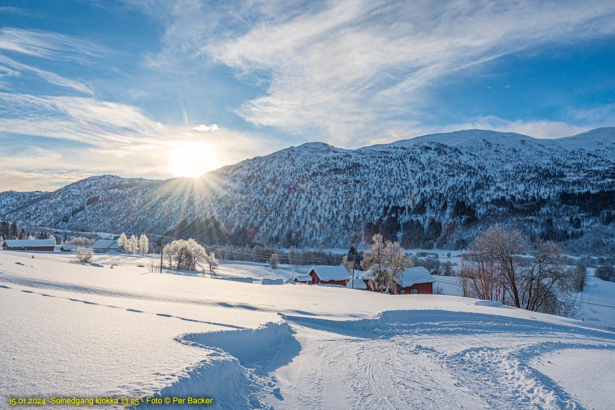 Solnedgang klokka 13.25