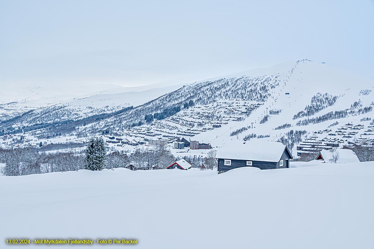 Mot Myrkdalen Fjellandsby