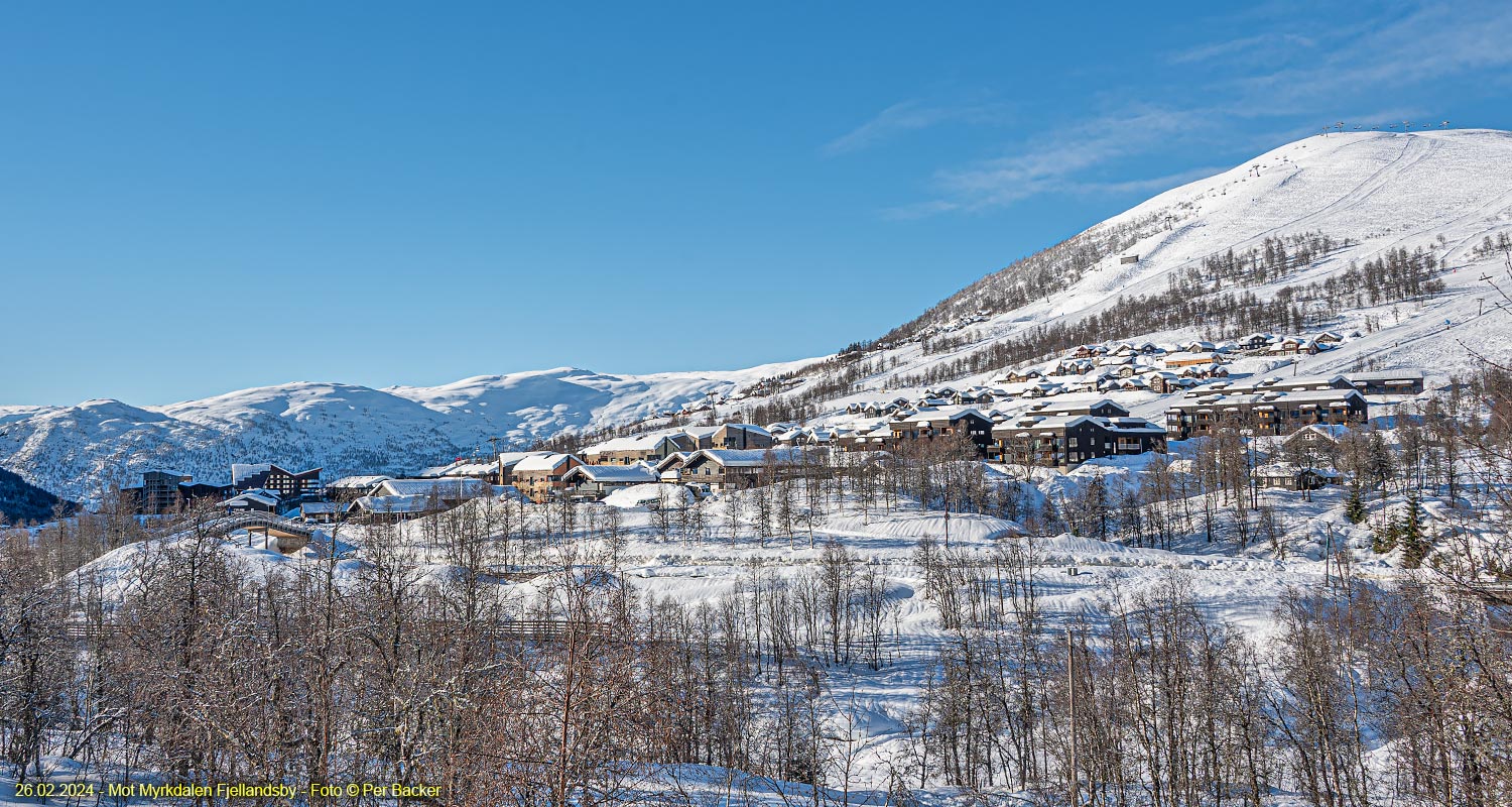 Mot Myrkdalen Fjellandsvby