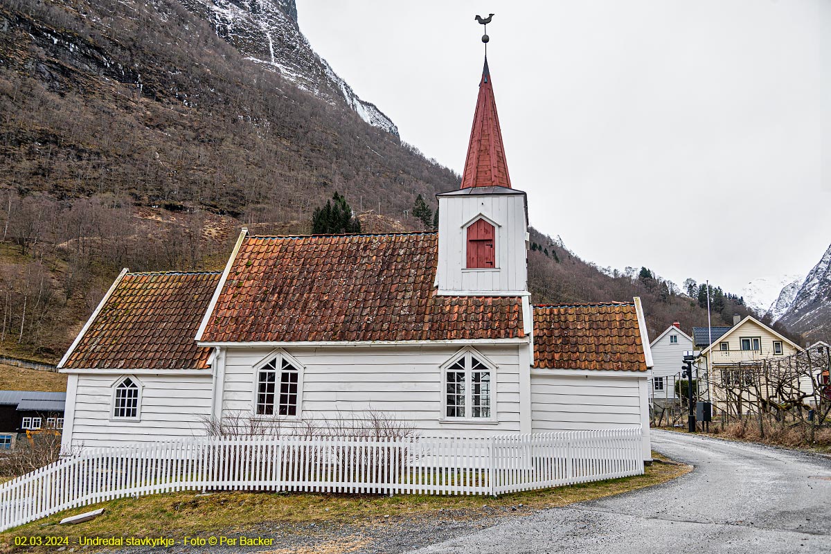 Undredal stavkyrkje