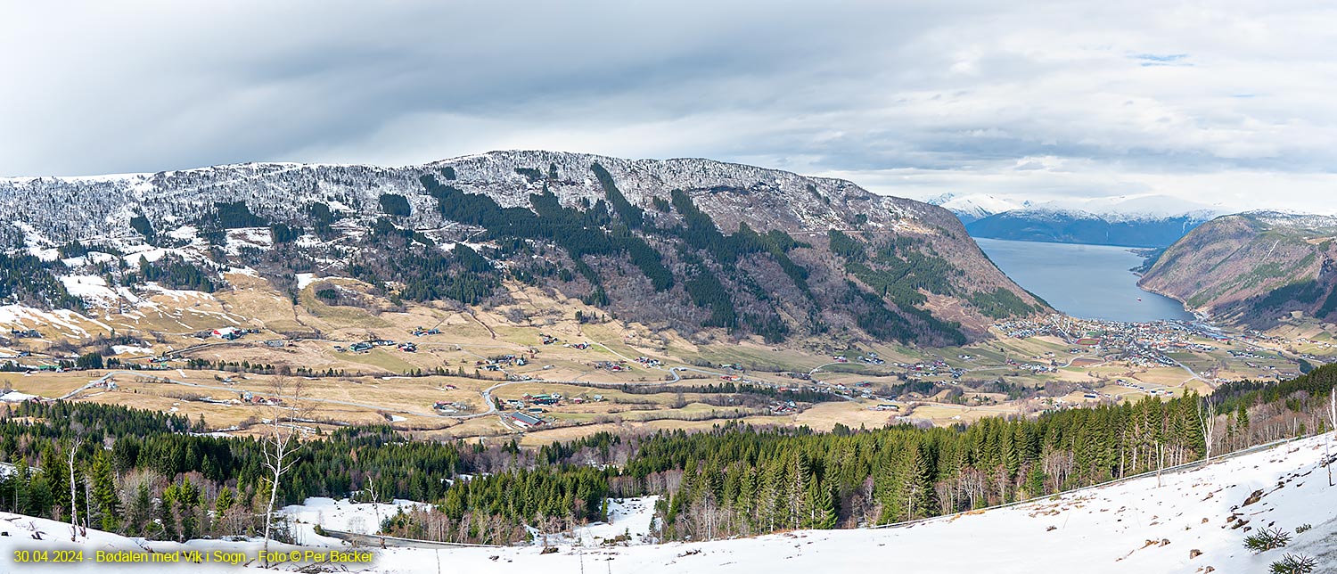 Bødalen med Vik i Sogn