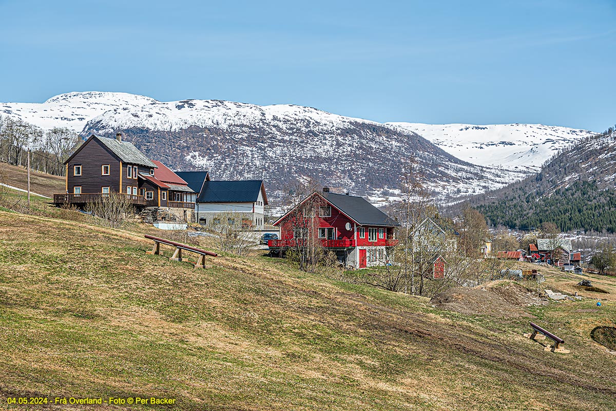 Frå Overland