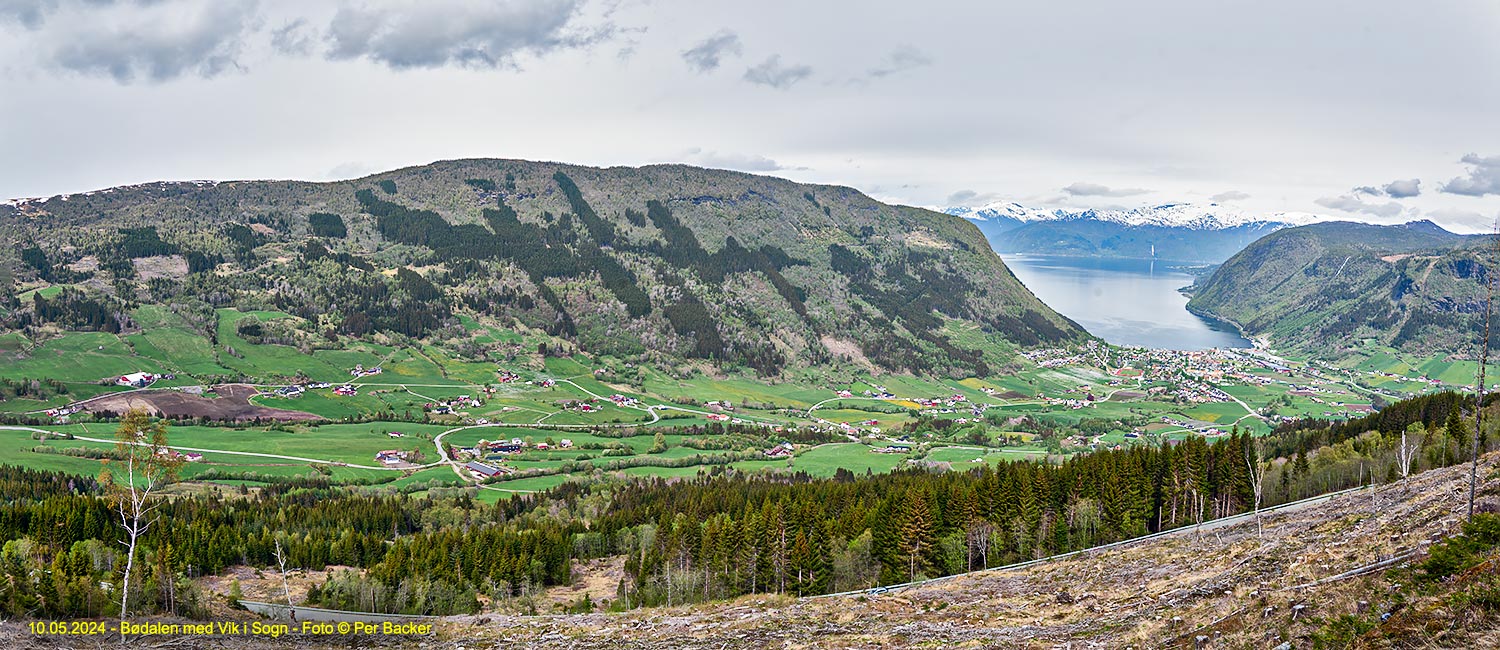 Bødalen med Vik i Sogn