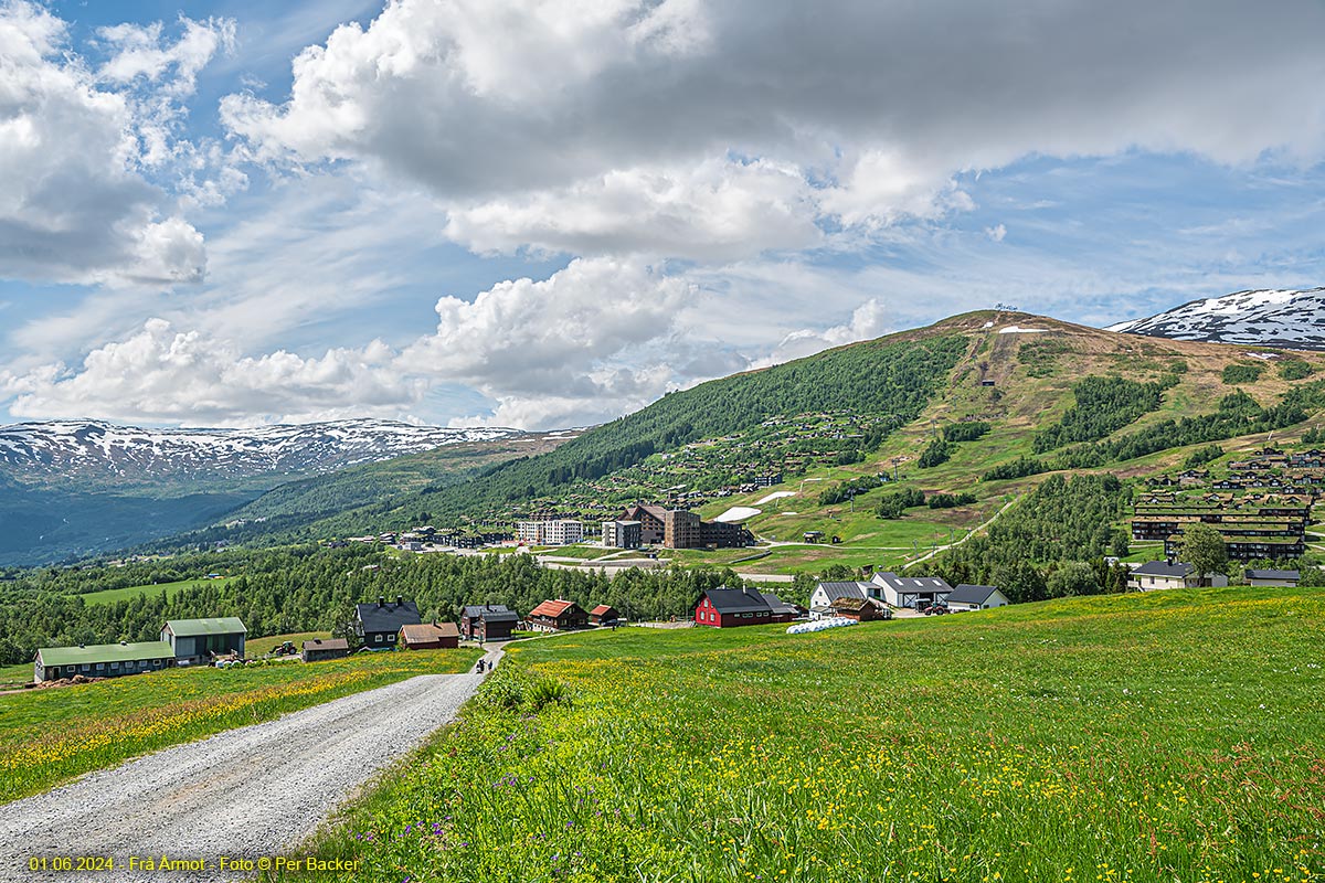 Frå Årmot