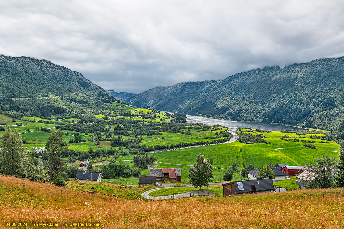 Frå Myrkdalen