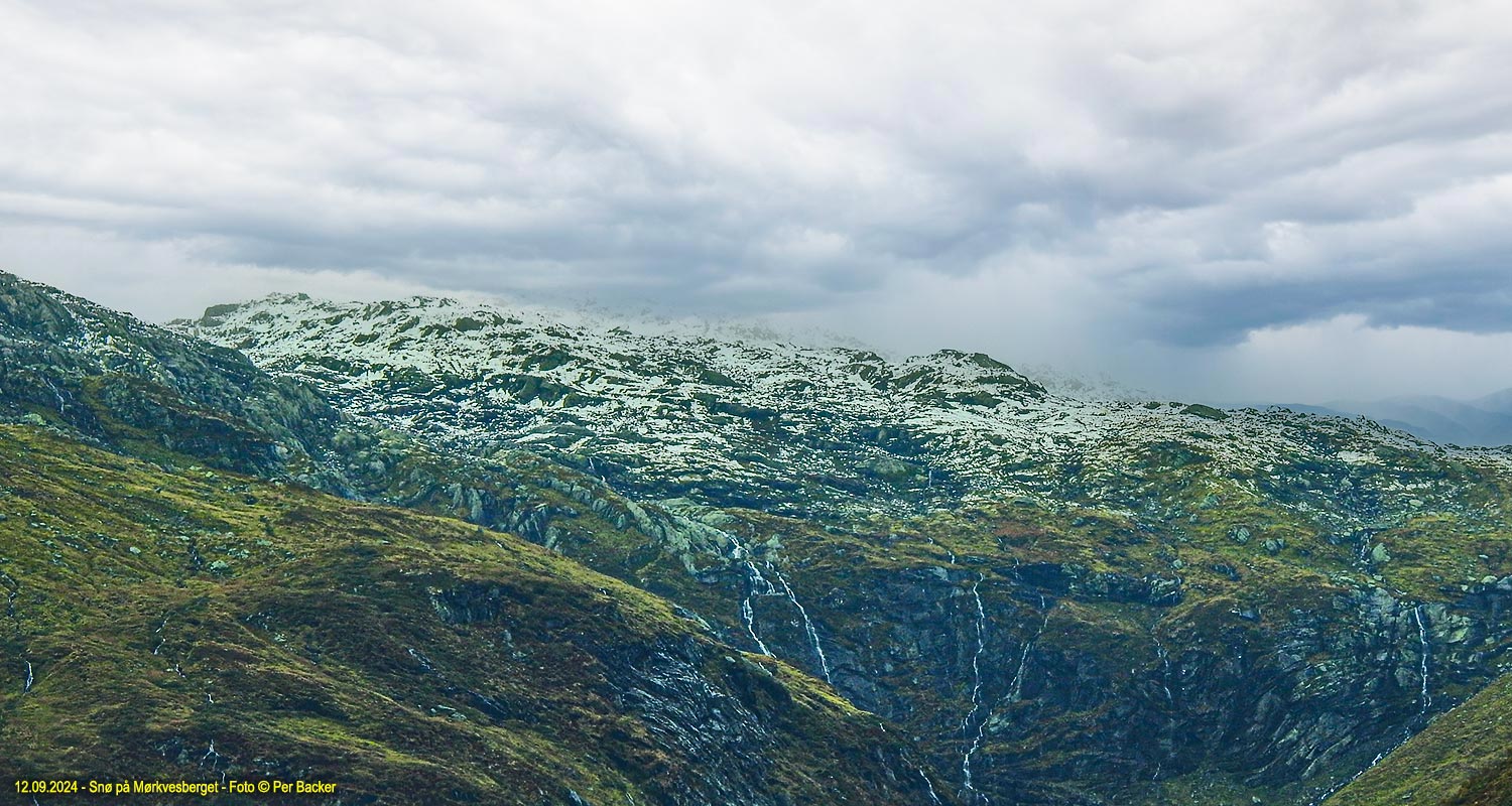 Snø på Mørkvesberget