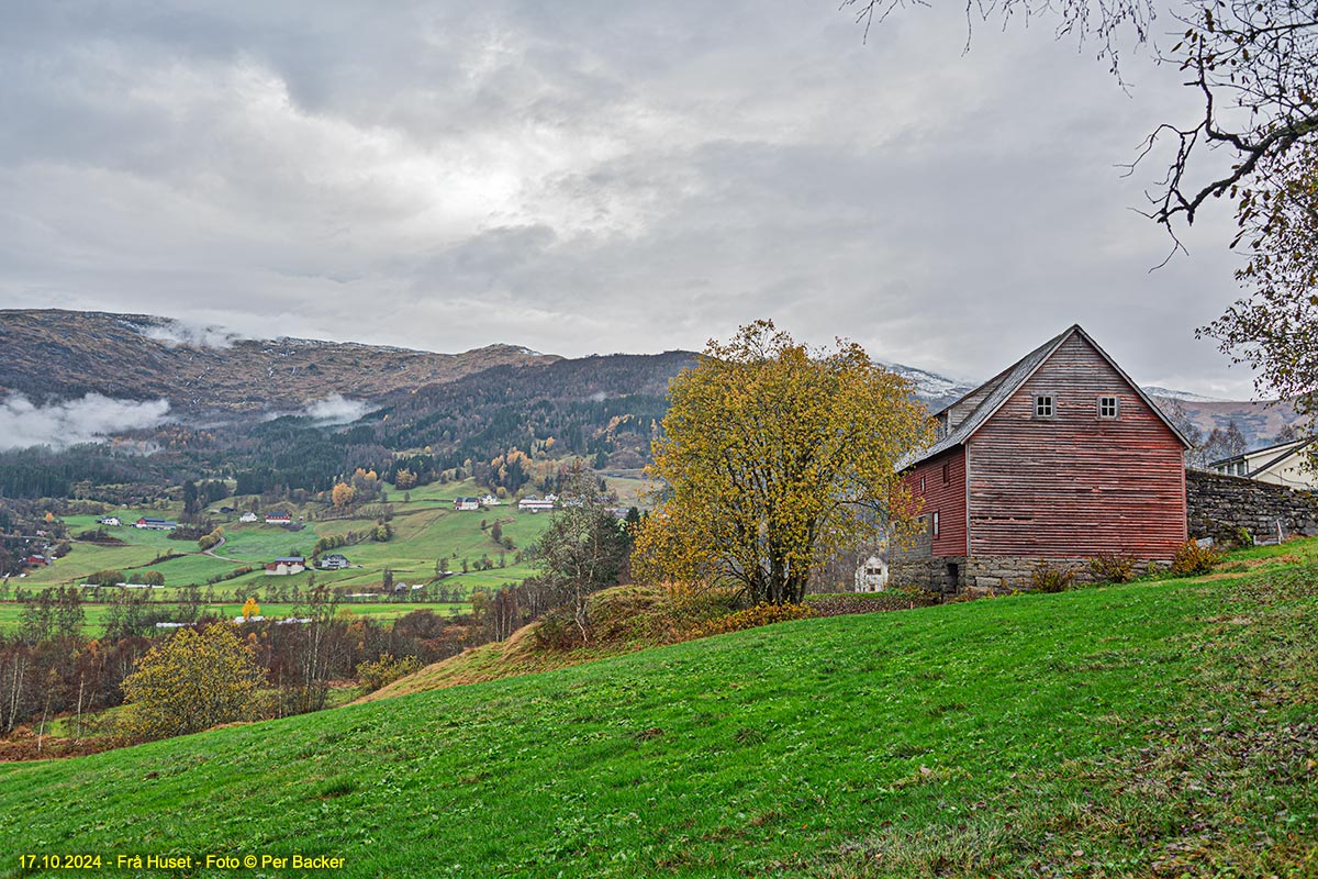 Frå Huset