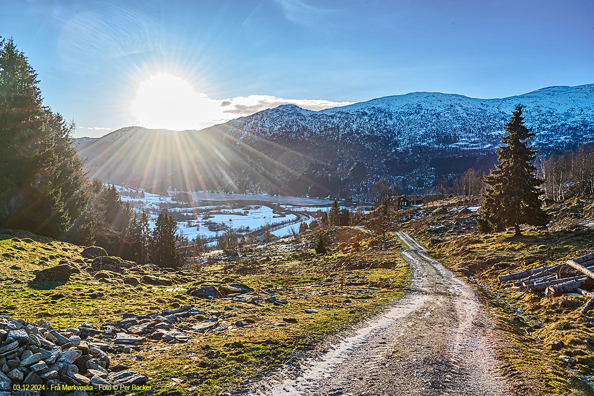 Frå Mørkveslia