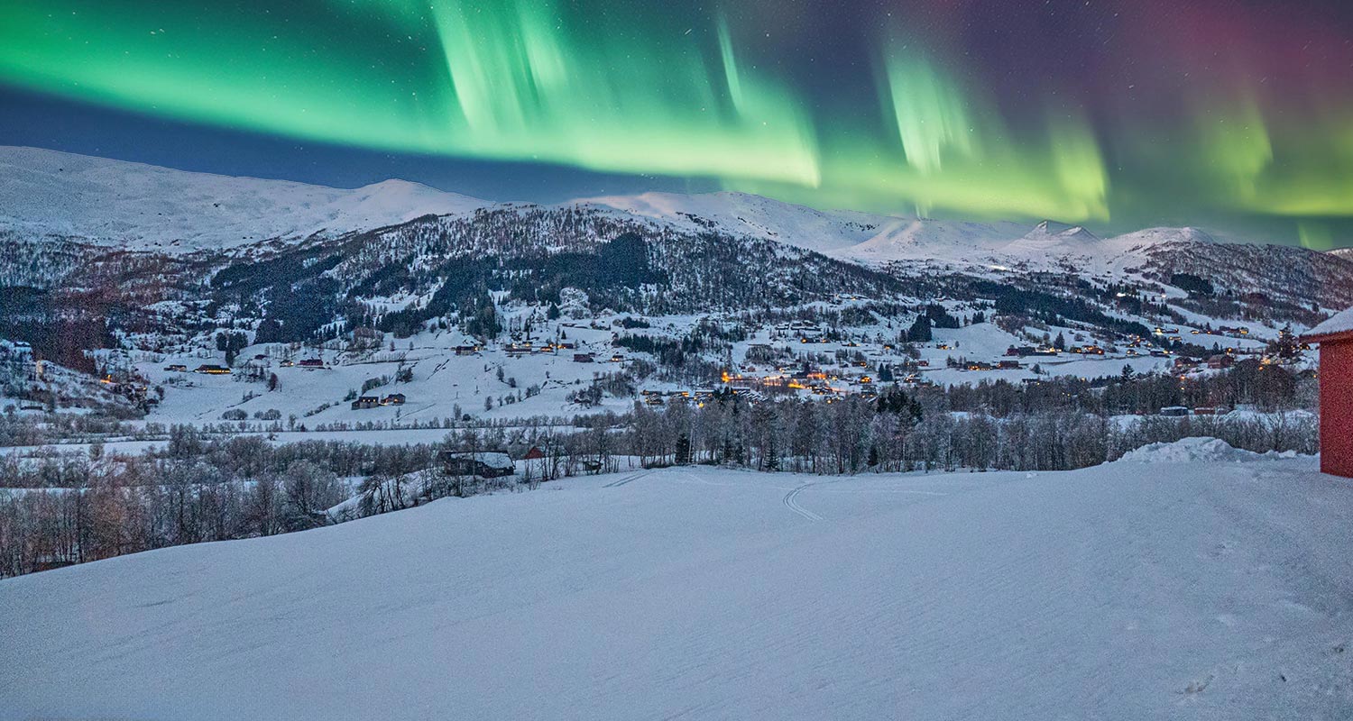 Nordlys over Myrkdalen (KI)
