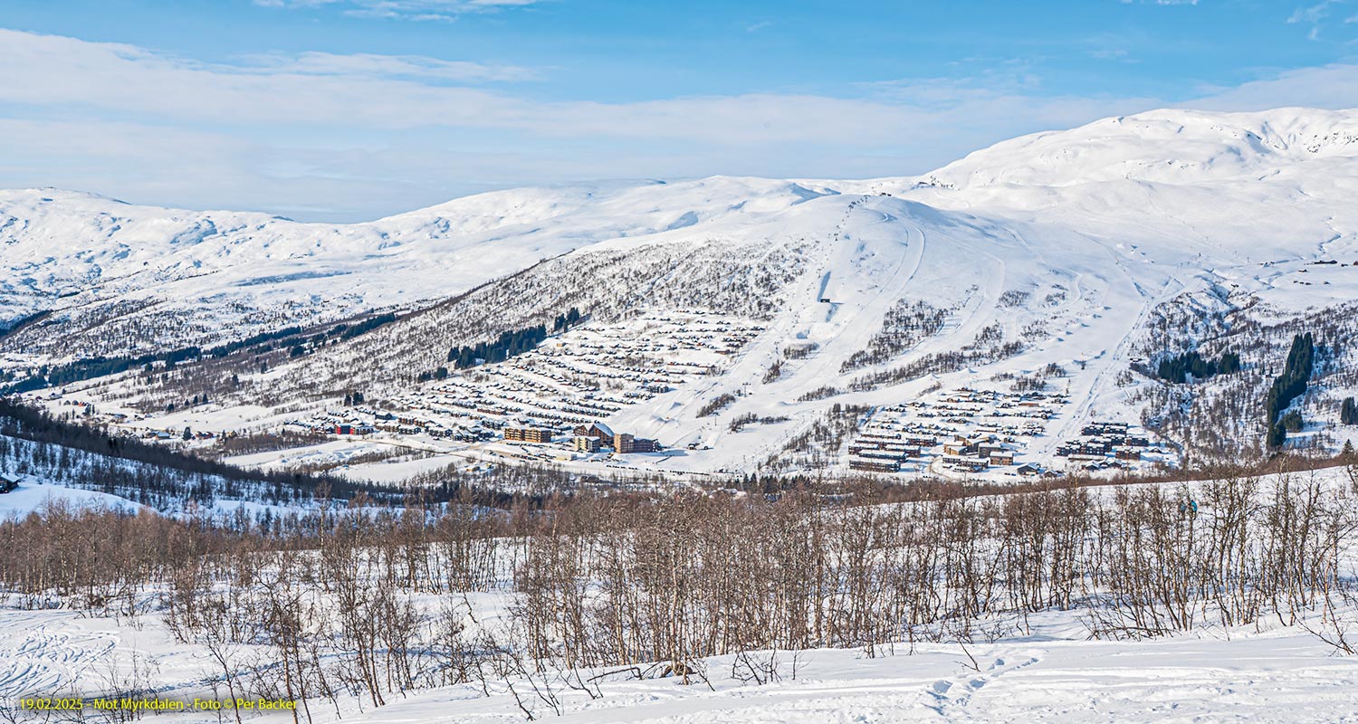 Mot Myrkdalen