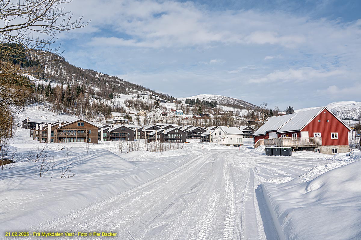 Frå Myrkdalen Vest