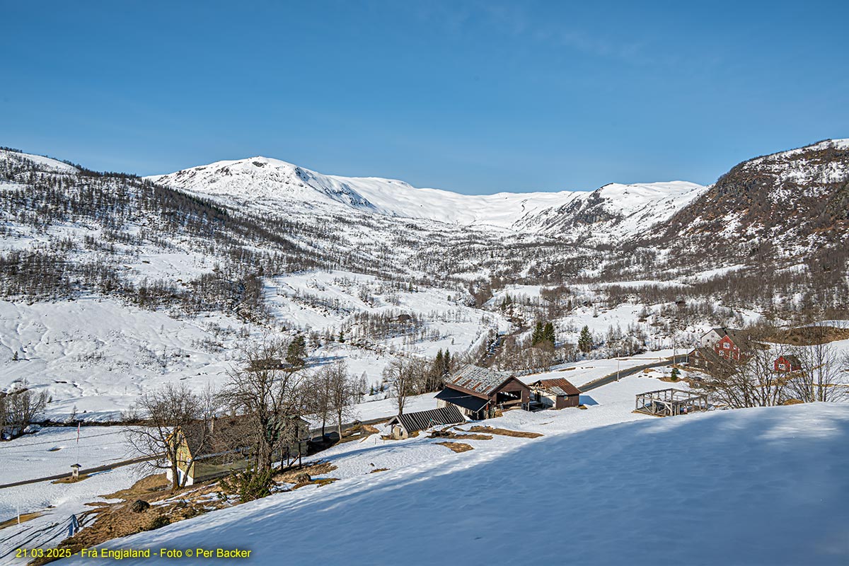 Frå Engjaland