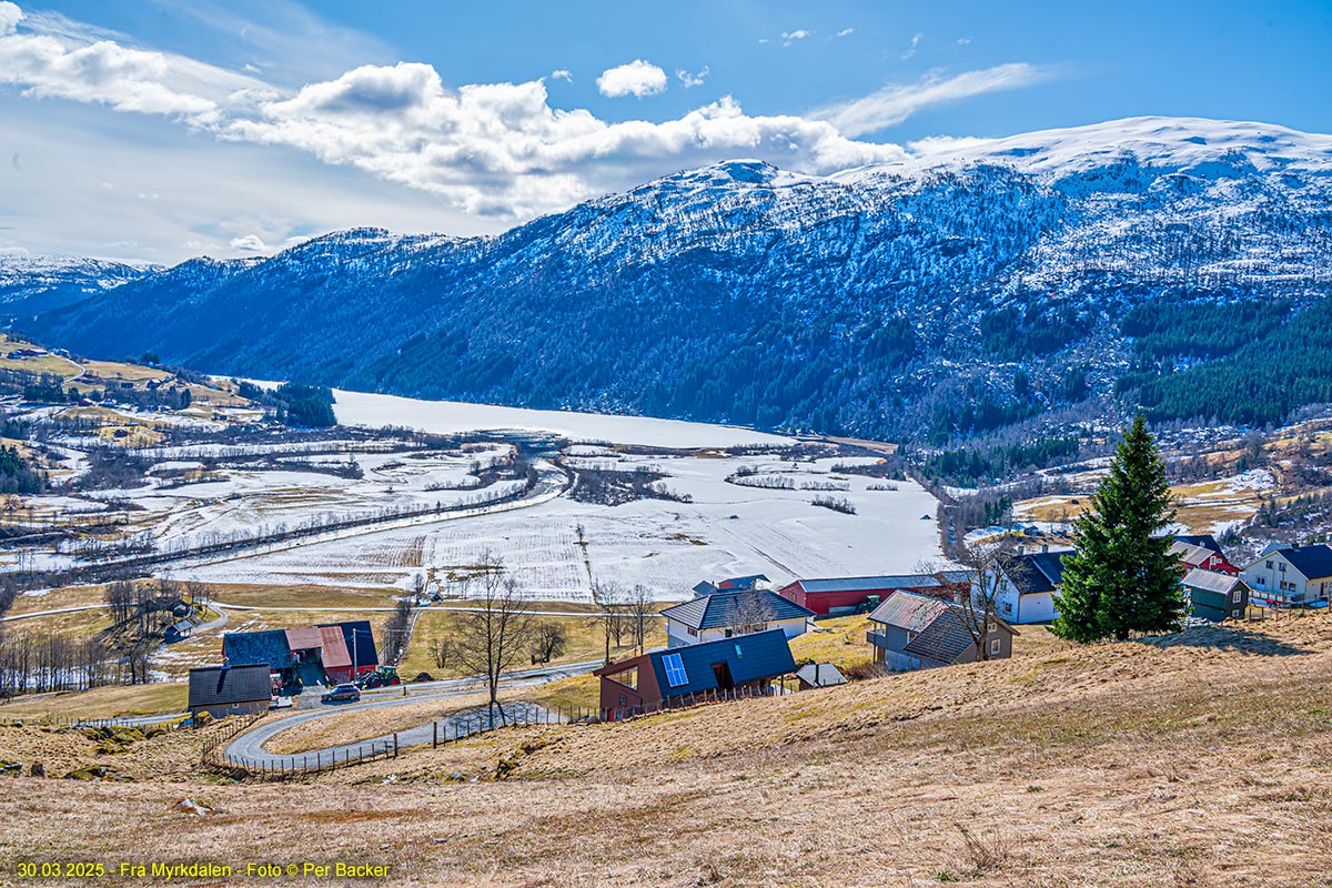 Frå Myrkdalen