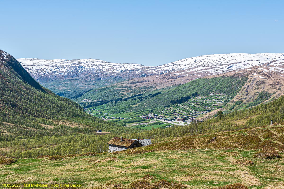 Mot Myrkdalen