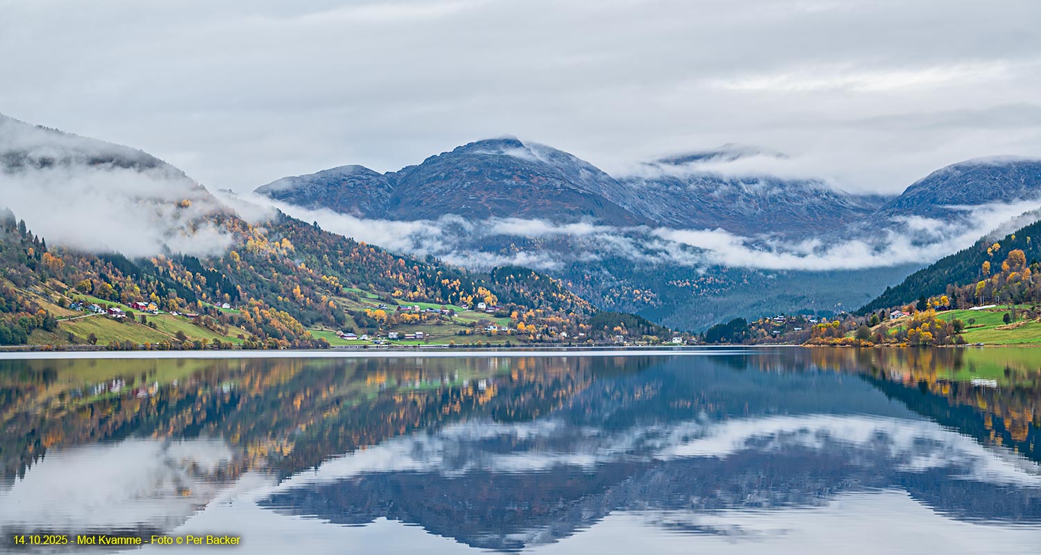 Oppheimsvatnet, mot Kvamme