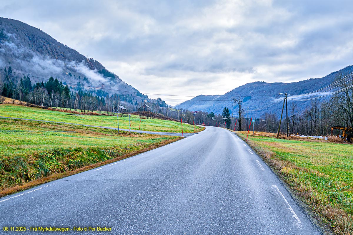 Frå Myrkdalsvegen