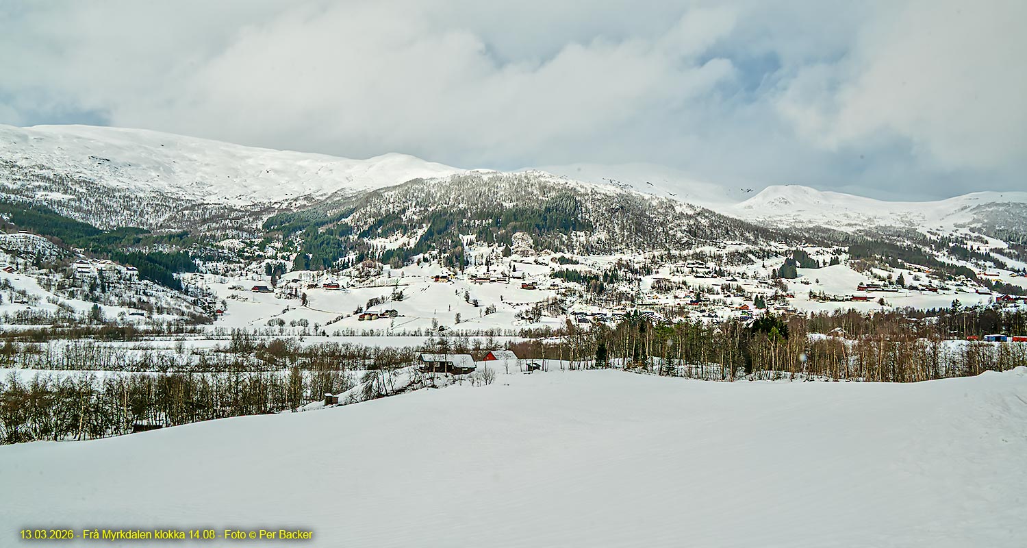 Frå Myrkdalen klokka 14.08