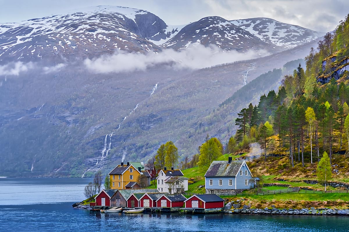 Fjordlandskap (KI)