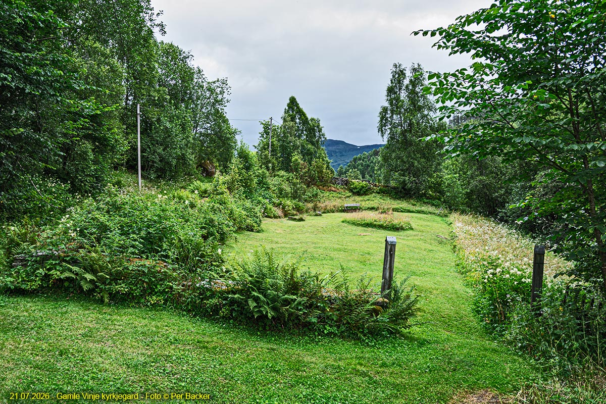 Gamle kyrkjegarden på Vinje