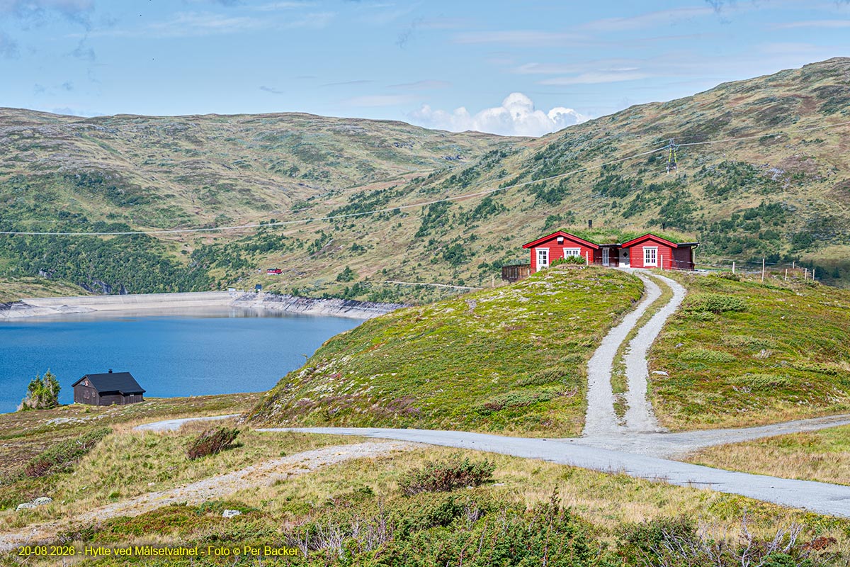 Hytte ved Målsetvatnet