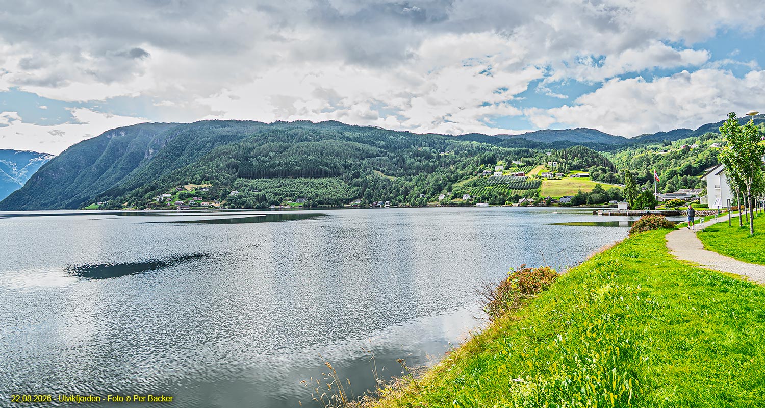 Frå Ulvikfjorden