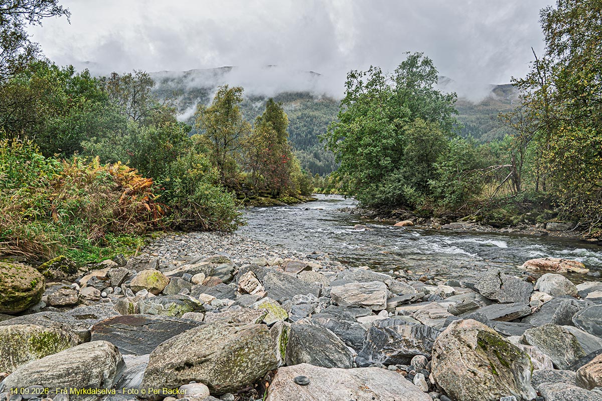 Frå Myrkdalselva